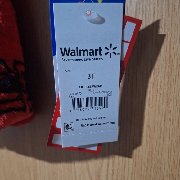 Marvel Red Spider-Man Kids Robe - Picture 3 of 5